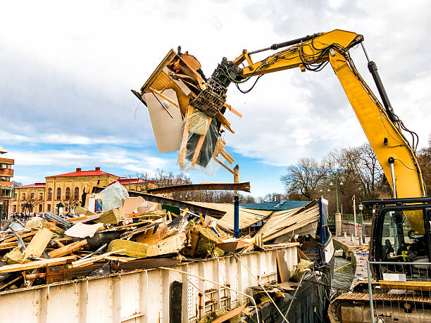 Best Construction Debris Removal  in Tuscoosa, AL